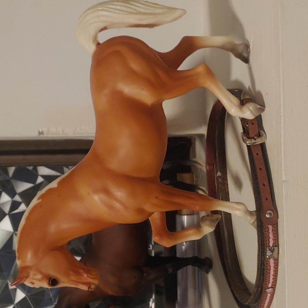 Breyer horses - Picture 7 of 8